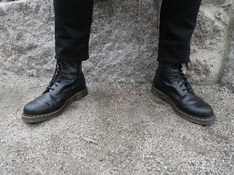 dr martens men on feet