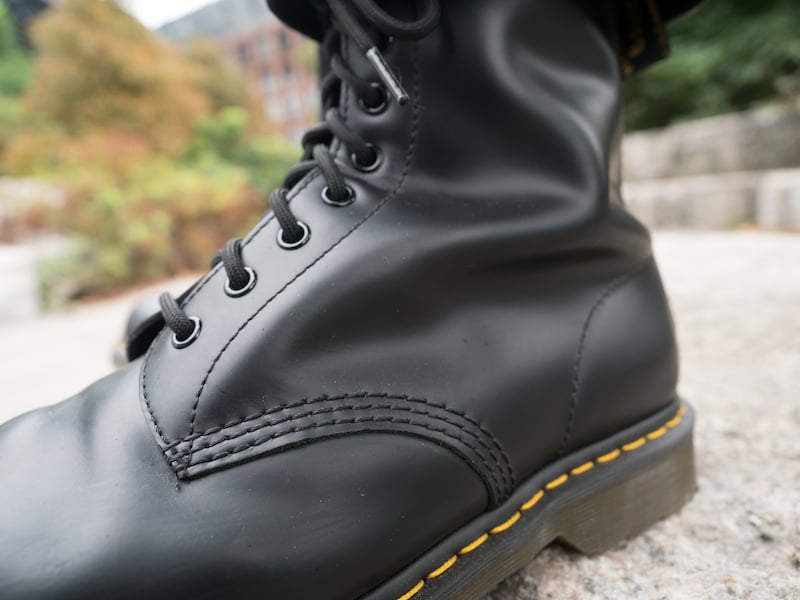 difference between dr martens 1460 and luana