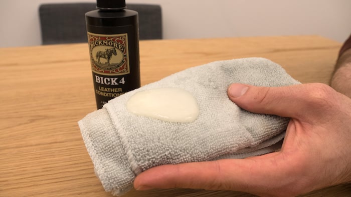 Bickmore Bick 4 Leather Conditioner Review: Doesn't Darken Leather?