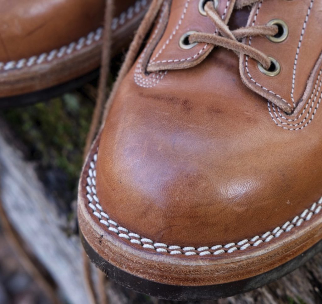 Veg tan leather carring
