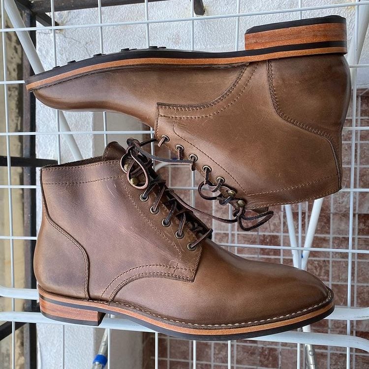 The 9 Best Men's Boots for Under $200 (Updated for 2023) - stridewise.com