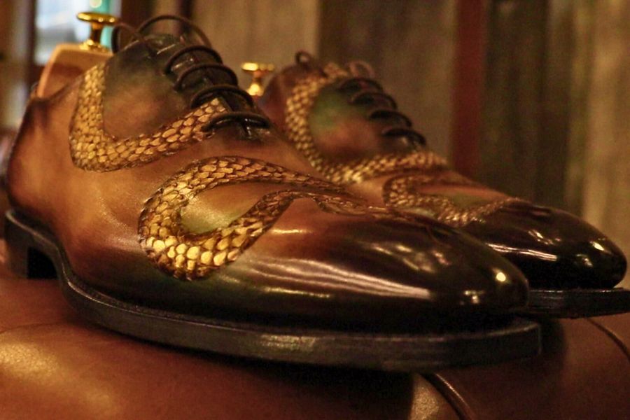 Dragon tattoo shoes