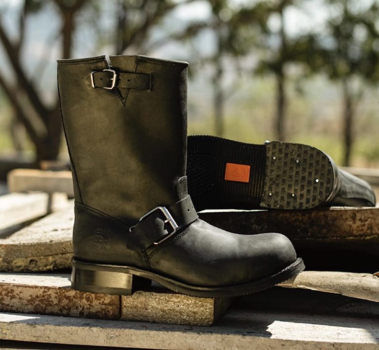 18 Best Men's Boots Under 200 (Expert Reviewed for 2024) Stridewise