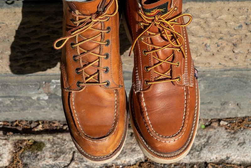 red wing vs thorogood moc toe birds eye