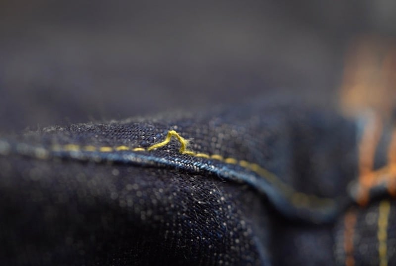 full count jeans loose thread