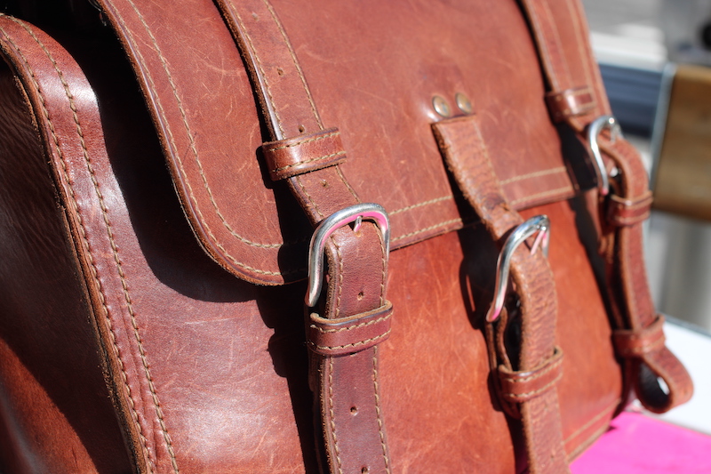 leather patina saddleback bag