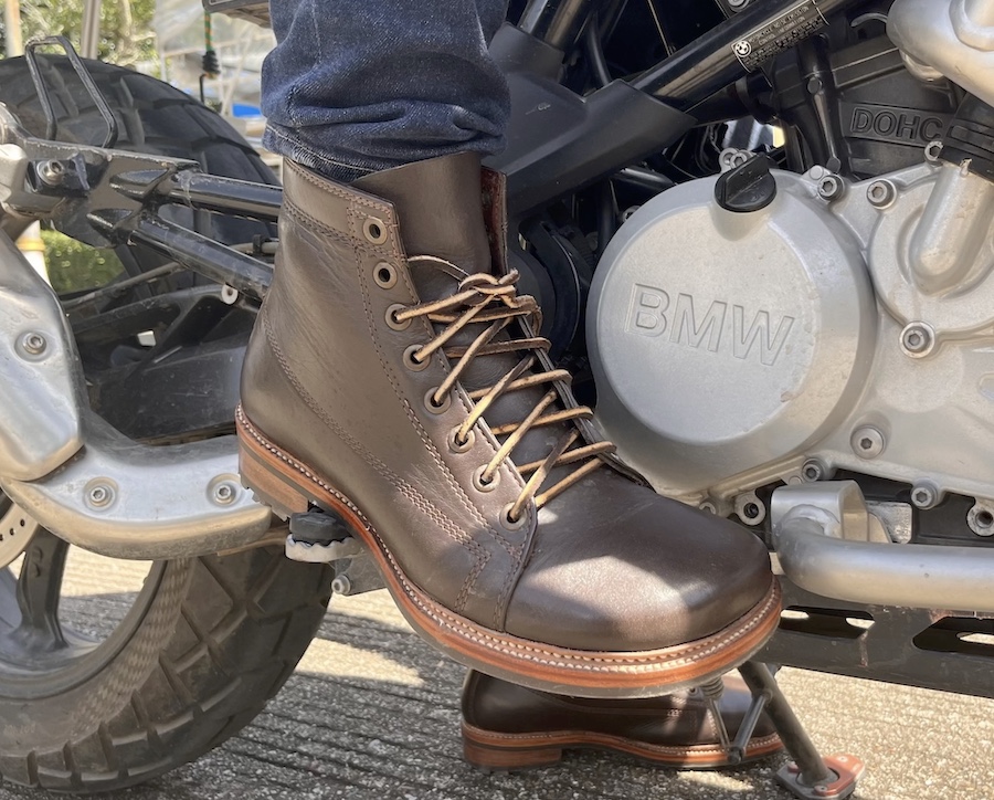 Naang boots wide fit