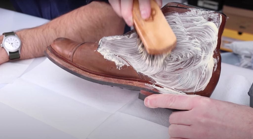how to use saddle soap on boots