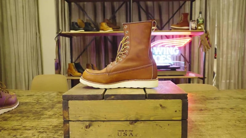 Red Wing 887 Classic Moc Toe