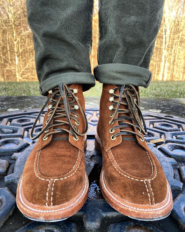 Dale's Grant Stone Ottawa in Bourbon Suede