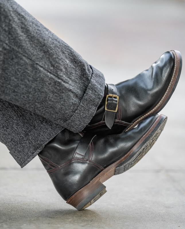 Clinch Classic Narrow Engineer Black Heel