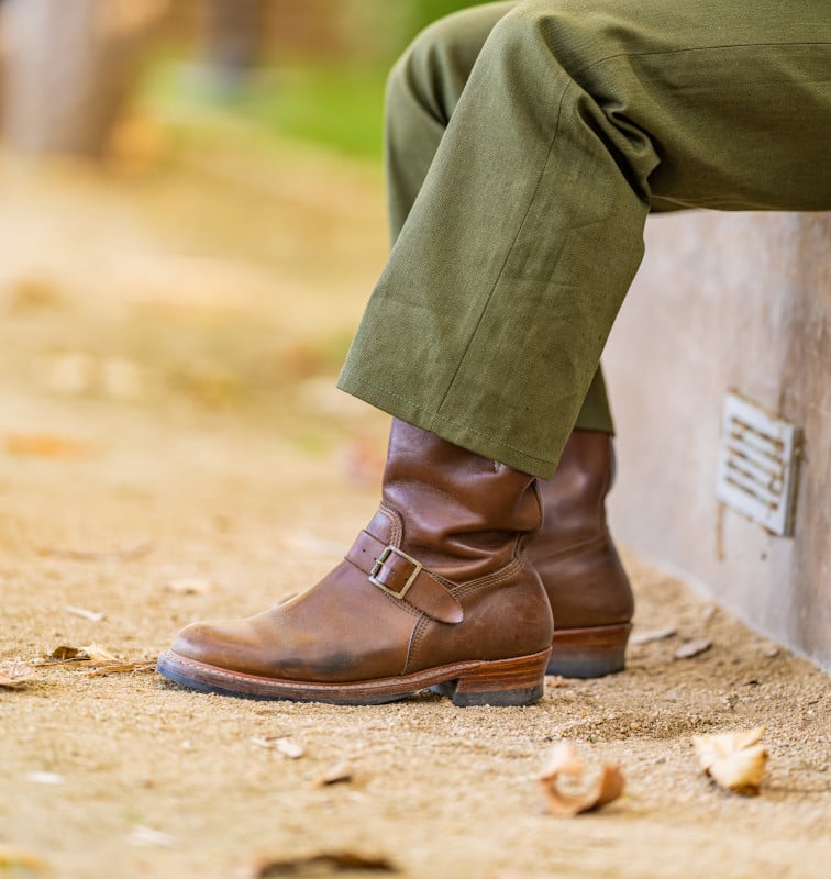 engineer boots on feet