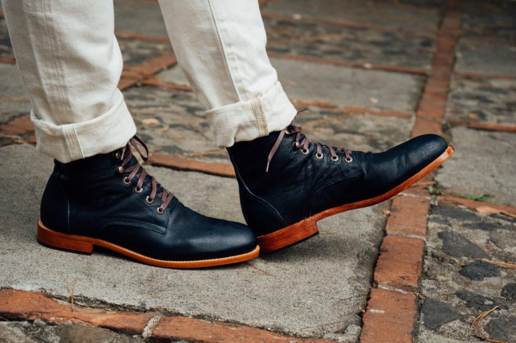 The 10 Best Men s Boots for Wide Feet Moc Toe Chukka Chelsea