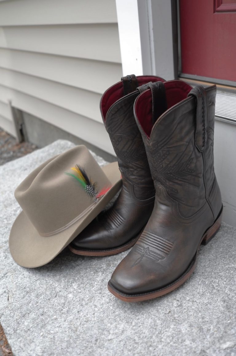 Chisos Boot Review One Month In the Most Comfortable Cowboy Boots