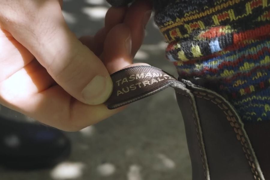Blundstone pull tab