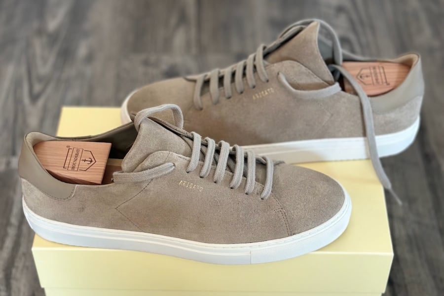 Axel arigato clean 90 suede profile