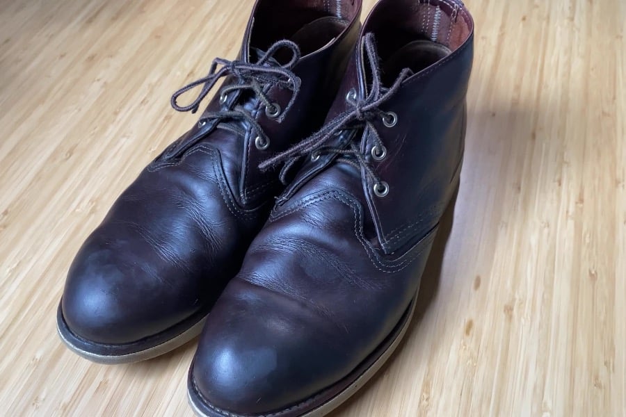 Red wings 3141 chukka boots perspective view