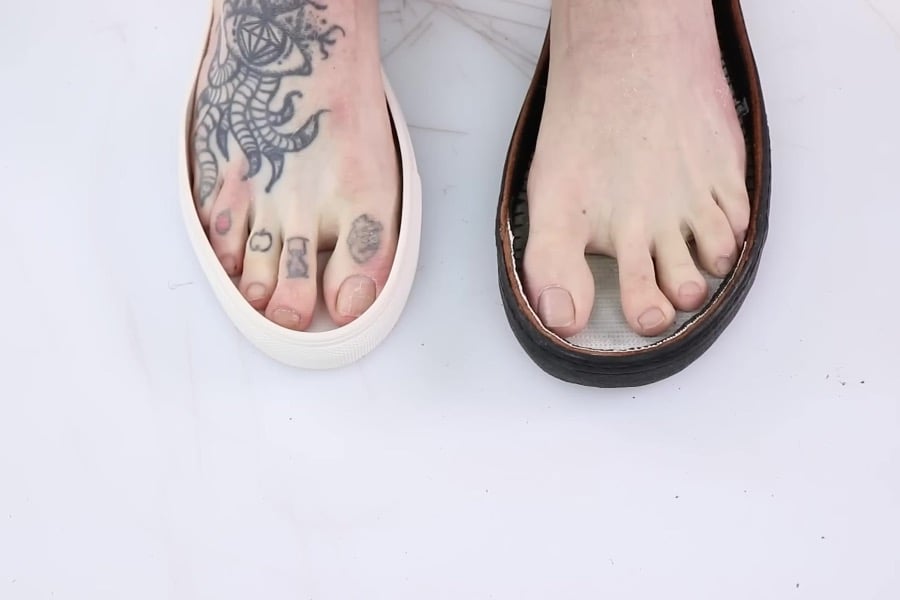 Top view comparison of barefoot shoes