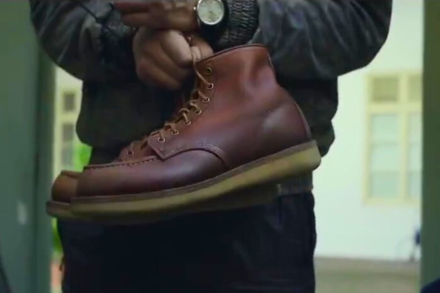 Red wing classic mocs the gray man