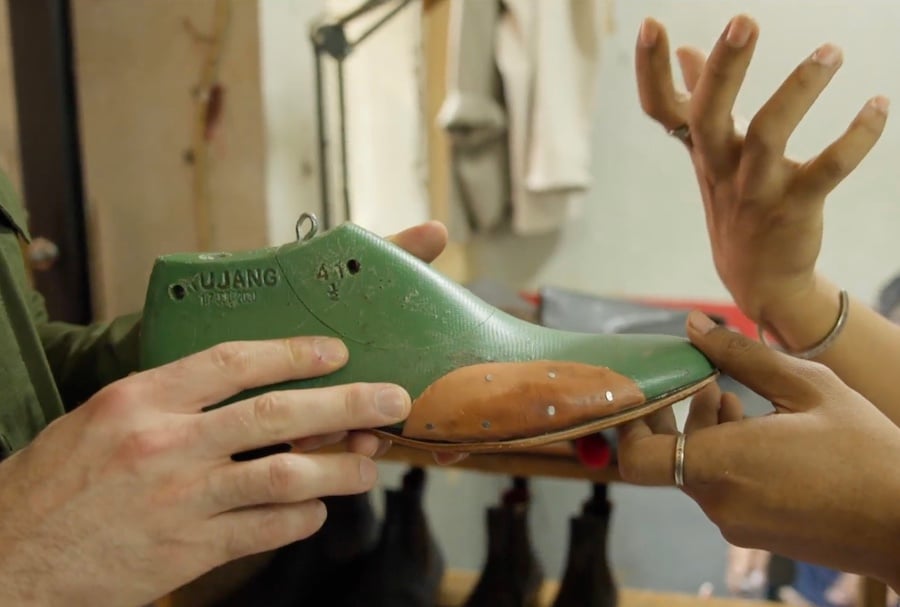 Modified custom last briselblack