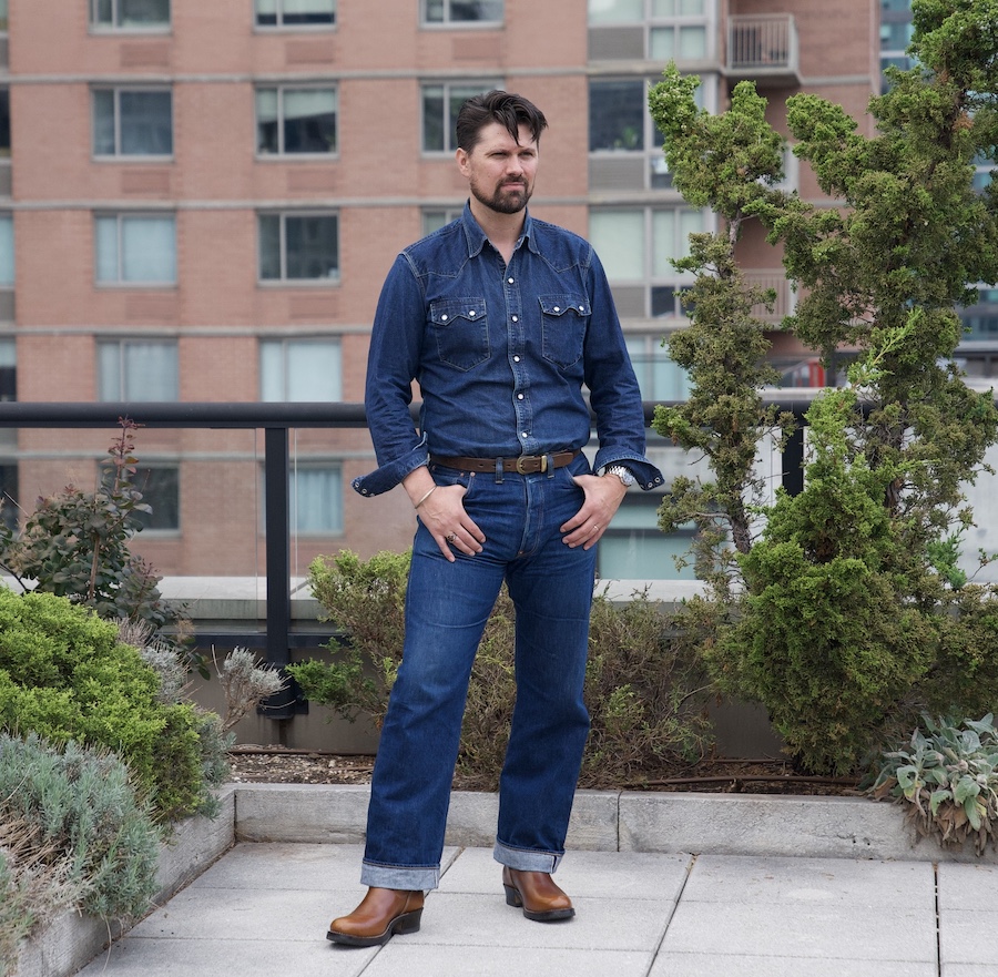 Denim sawtooth western shirt with jeans and engineer boots